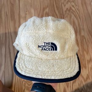 Reversible north face 5 panel hat